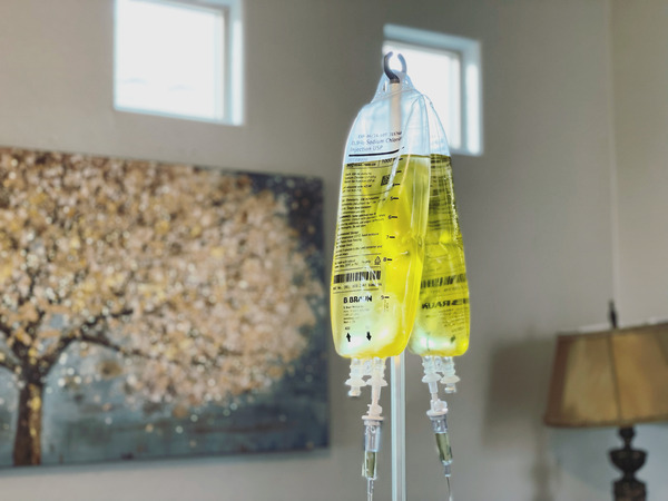 IV Therapy and IV vitamins